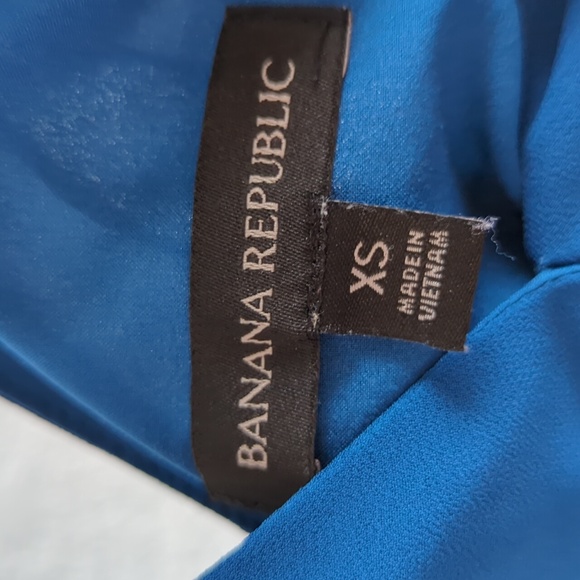 Banana Republic sleeveless peplum - Picture 2 of 4